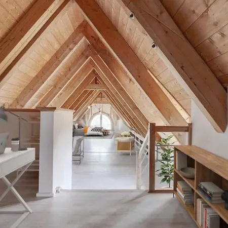 Einzigartiges Anwesen In Alleinlage - Schwimmbad, Palmenhaus, Glaskuppel, Uvm. *